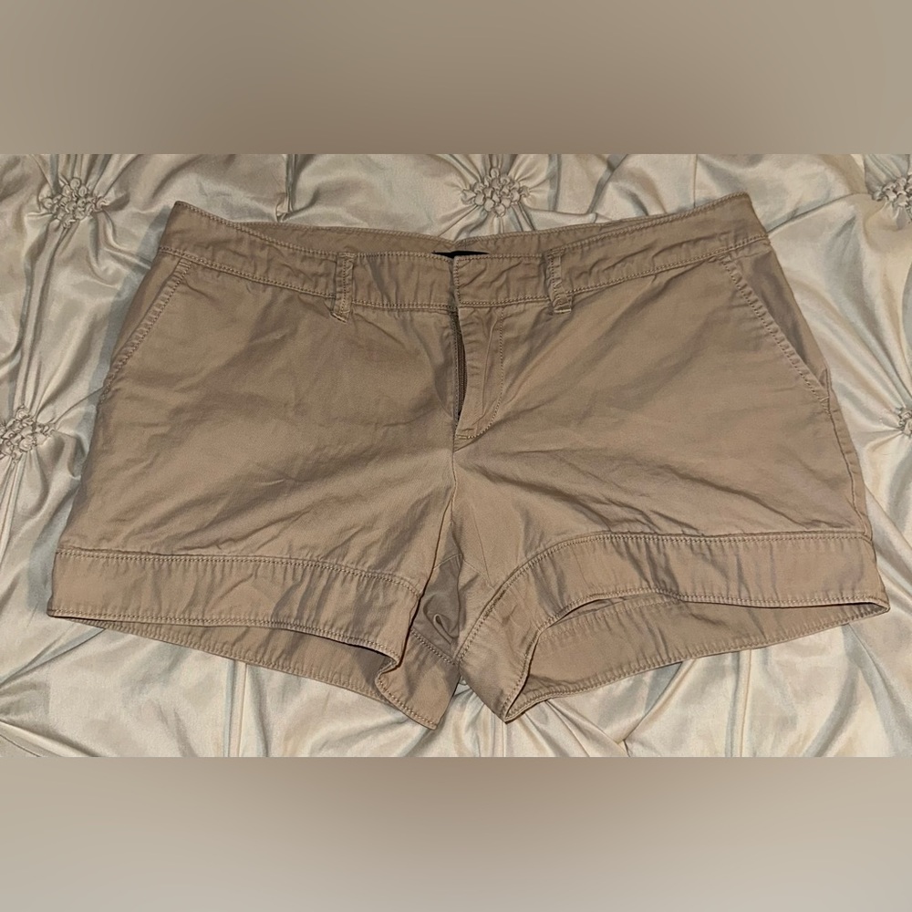 Gap shorts